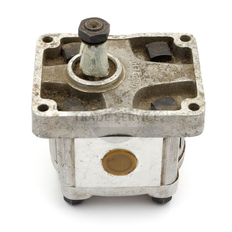 C10XT hydraulic pump