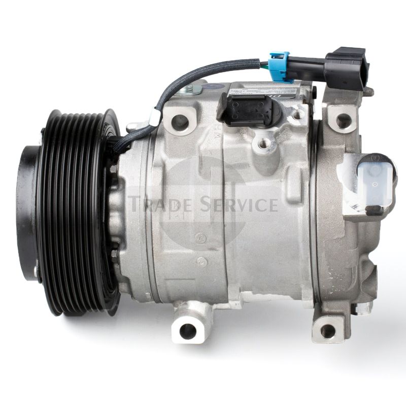 DCP99520 DENSO AC compressor