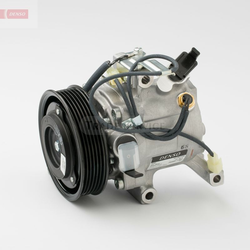 DCP99017 DENSO AC compressor